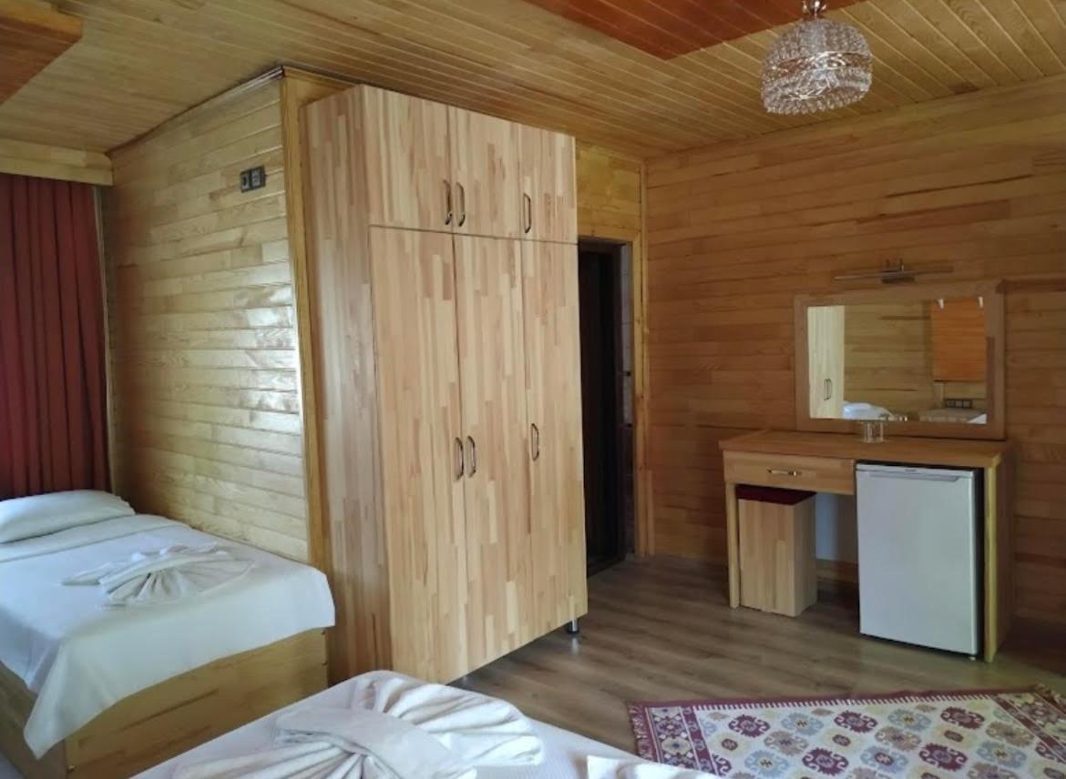 Olympos Yavuz Hotel Cirali Exterior photo