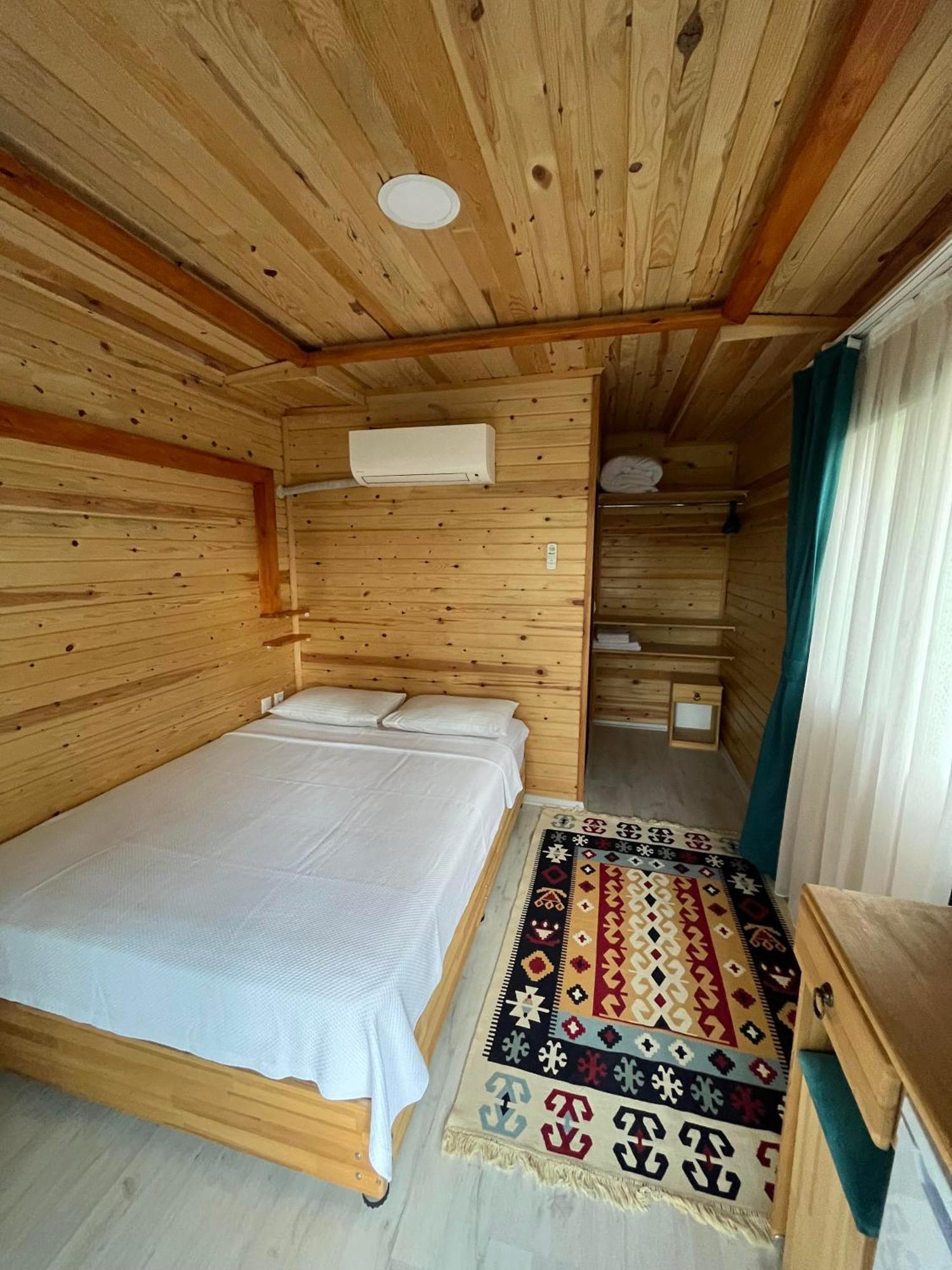 Olympos Yavuz Hotel Cirali Exterior photo